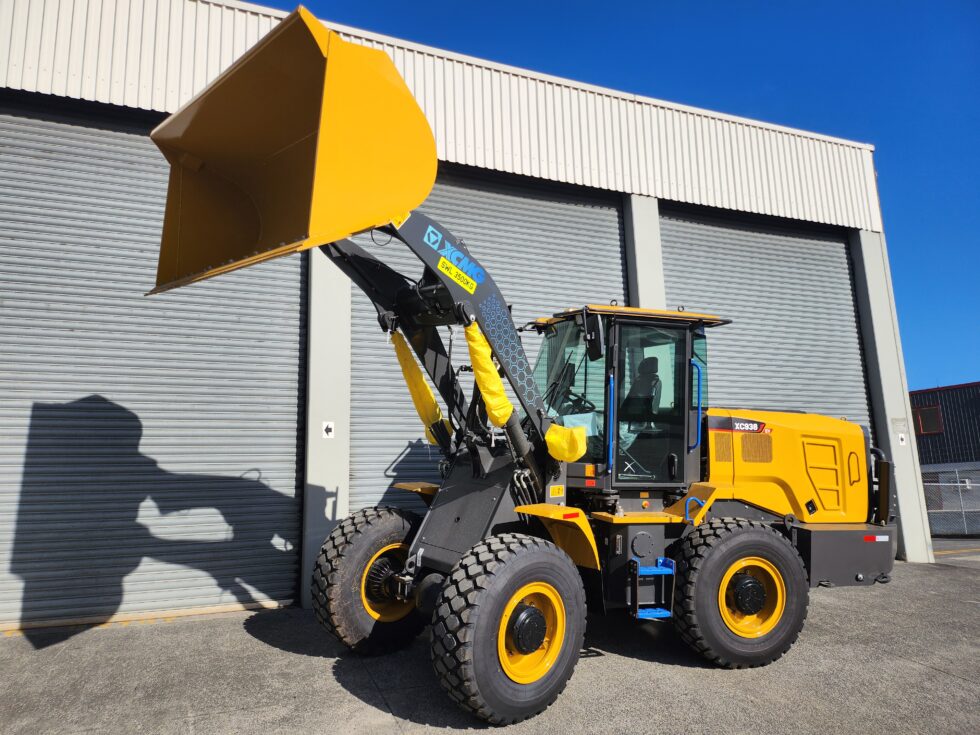 Máy Xúc Lật Điện XC938-EV