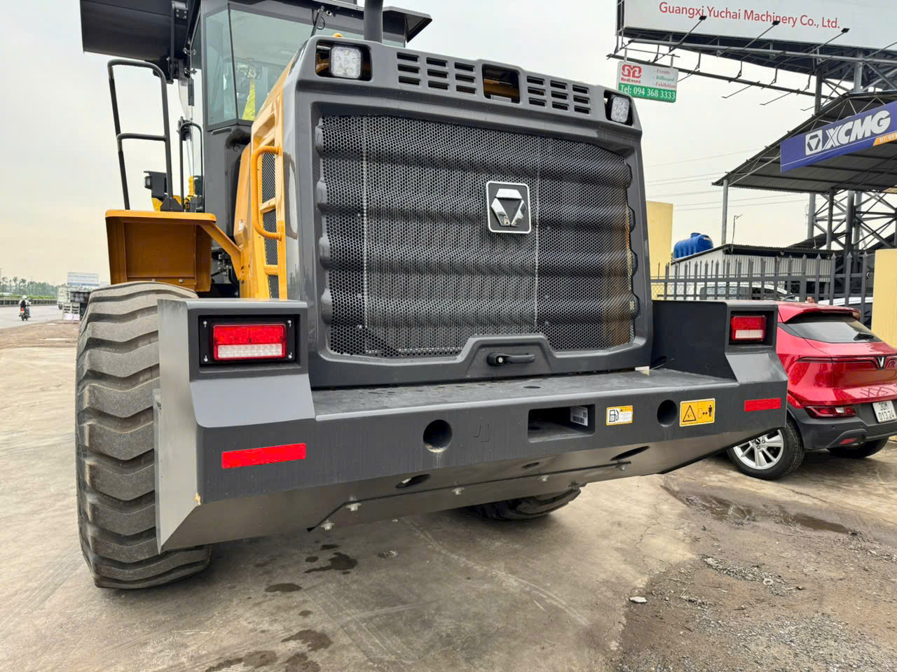 Máy Xúc Lật LW500KN Sức Nâng 5 Tấn Tiêu Chuẩn Châu Âu