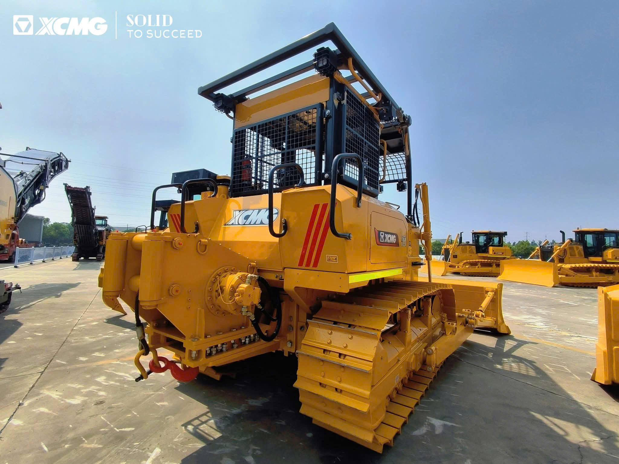 Xe Ủi XCMG D170